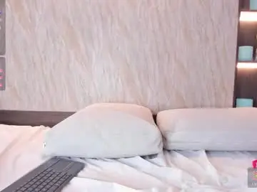 Violeta_dovnik  live sex cam