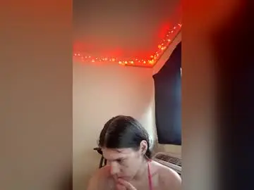 Wetlilys  live sex cam