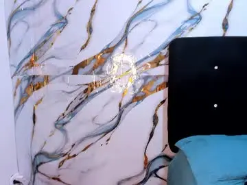 Zaharagoldwin  live sex cam