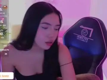 Ameelia_tay  live sex cam