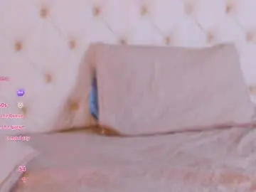 Apriilfox  live sex cam