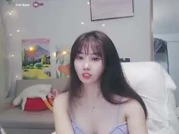 Candy8998  live sex cam