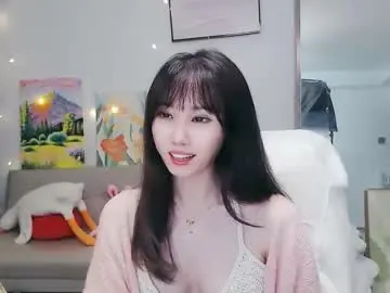 Candy8998  live sex cam