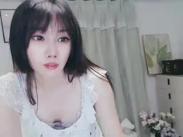 Candy8998  live sex cam