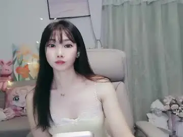 Candy8998  live sex cam