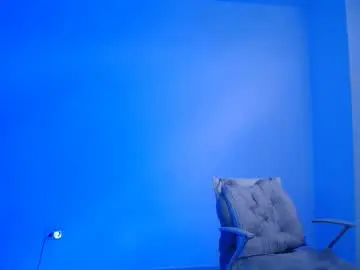 Candydowson1  live sex cam