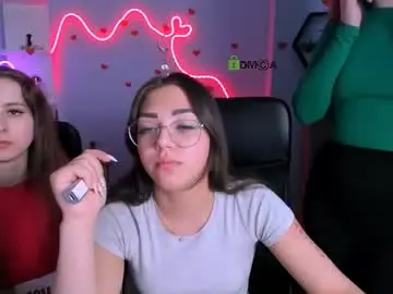 Eva_smiith_  live sex cam