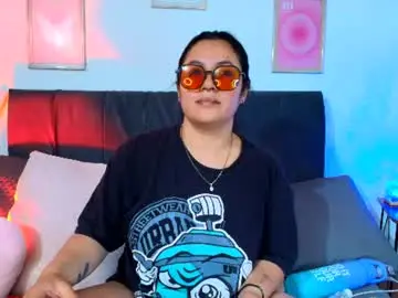 Lucyfer_111  live sex cam