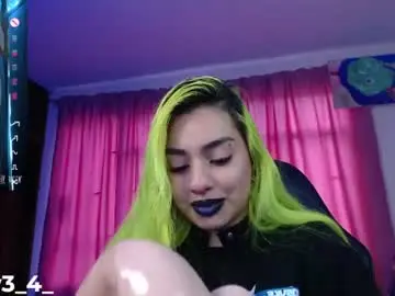 Lyli3_4  live sex cam