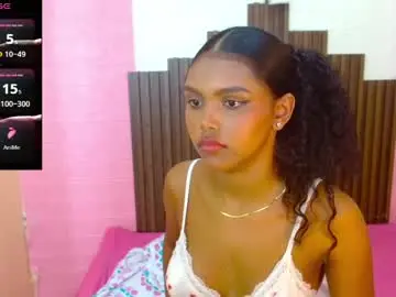 Melodyylove  live sex cam