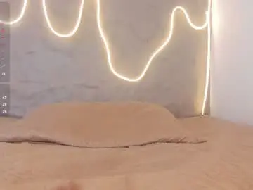 Mia_bleze  live sex cam