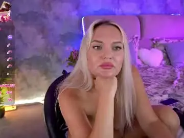 Missyymarty  live sex cam