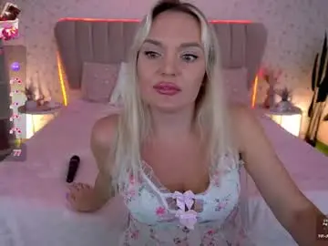 Missyymarty  live sex cam