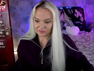 Missyymarty  live sex cam