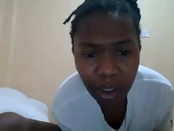 Queenleona61  live sex cam