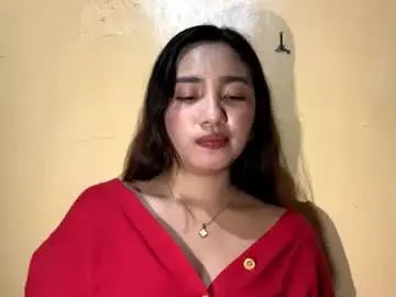 Raeleneslotkin  live sex cam