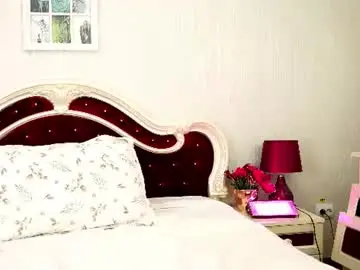 Squirt_bunny69  live sex cam