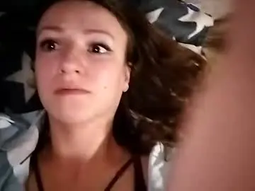 Sweet_lil_x  live sex cam