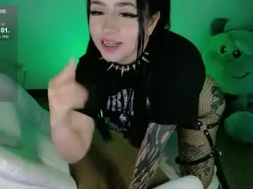 Urbaby6irl  live sex cam