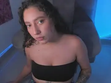 Amaradeluxe  live sex cam