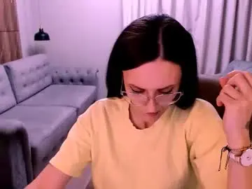 Amazingeyes89  live sex cam