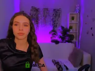 Betty_noir  live sex cam