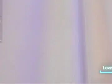 Emilycat777_  live sex cam