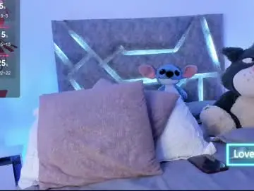 Emilycat777_  live sex cam