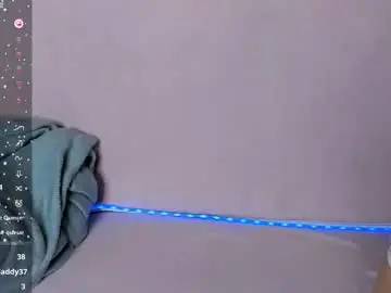 Fallentrue  live sex cam