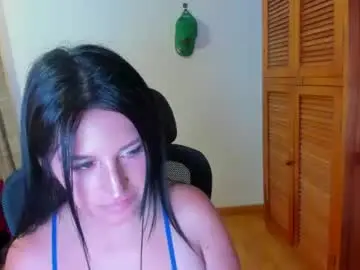 Giaroussel  live sex cam