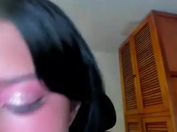 Giaroussel  live sex cam