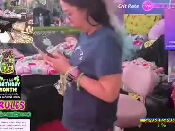 Highnesscanna  live sex cam
