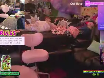 Highnesscanna  live sex cam