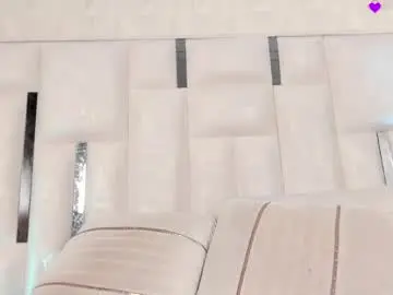 Im_nika_  live sex cam