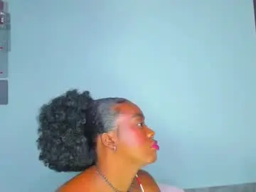 Juicy_sky  live sex cam