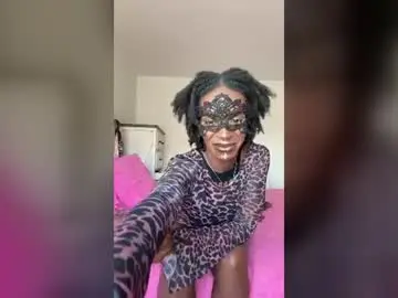 Juiicybee  live sex cam