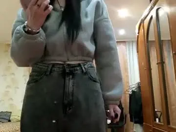 Lenitalaska  live sex cam