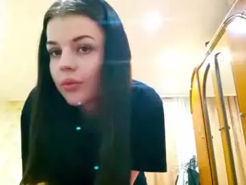 Lenitalaska  live sex cam