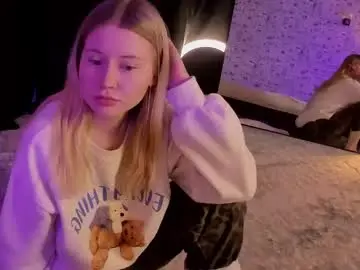 Lillie_berry  live sex cam