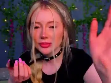 Lillie_berry  live sex cam