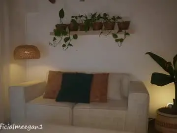 Meegan1  live sex cam