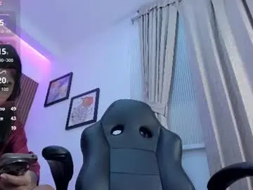 Mila_quin  live sex cam