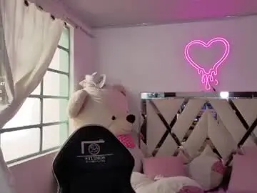 Milah_tay  live sex cam