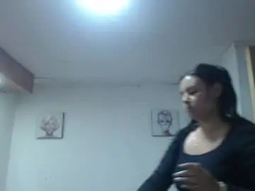 Milly_1_  live sex cam