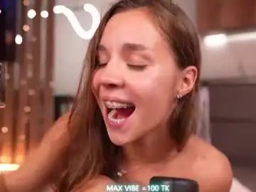 Mon1_day  live sex cam
