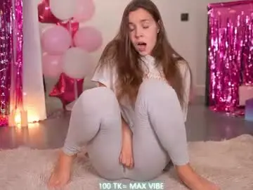 Mon1_day  live sex cam