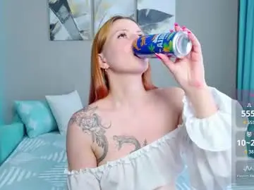 Redhead_vixen__  live sex cam