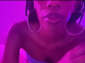 Roxanna26  live sex cam