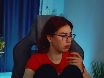 Seraphineduskryn  live sex cam