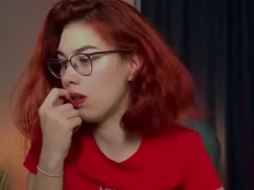 Seraphineduskryn  live sex cam